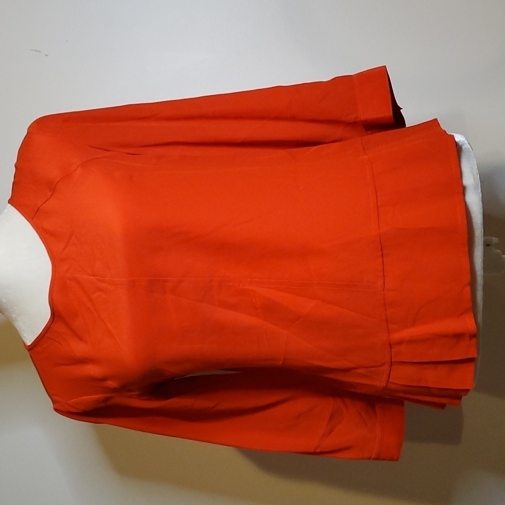 Trina Turk Silk Blouse size Small